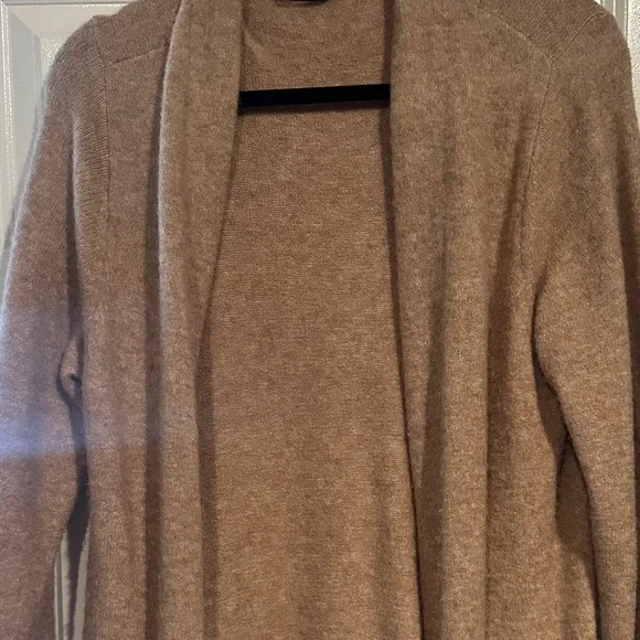 Jenni Kayne Long Beige Cardigan - Picture 2 of 3